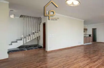 دوبلكس - 3 غرف نوم - 3 حمامات للايجار في ويستاون - كمبوندات الشيخ زايد - الشيخ زايد - الجيزة