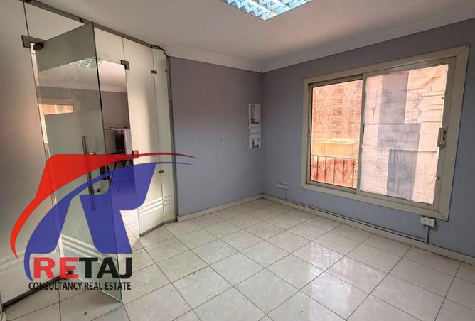 102071632 - Property Image 3