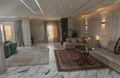 Apartment - 3 Bedrooms - 3 Bathrooms for sale in 2nd Neighborhood - 2nd District East - Shorouk City - Cairo