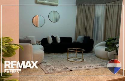 Villa - 4 Bedrooms - 4 Bathrooms for rent in Six West - Beverly Hills - Sheikh Zayed Compounds - Sheikh Zayed City - Giza