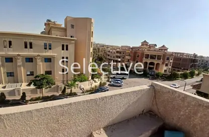 Villa - 7+ Bedrooms - 7+ Bathrooms for sale in Street68 - District 2 - The 5th Settlement - New Cairo City - Cairo