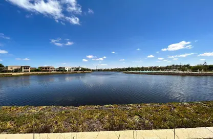 شاليه - 2 غرف نوم - 2 حمامات للبيع في مراسي - سيدي عبد الرحمن - الساحل الشمالي