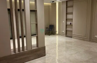 شقة - 4 غرف نوم - 4 حمامات للبيع في مون ريزيدنس - فيفث سكوير - التجمع الخامس - مدينة القاهرة الجديدة - القاهرة