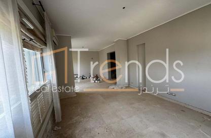 Duplex - 3 Bedrooms - 3 Bathrooms for rent in Palm Hills Village Gate - South Investors Area - New Cairo City - Cairo