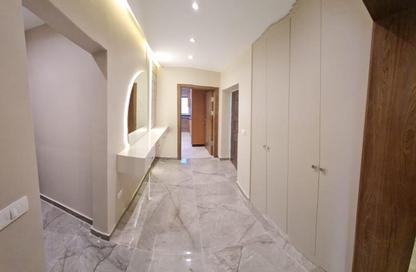 Apartment - 4 Bedrooms - 4 Bathrooms for sale in Mountain View Hyde Park - 5th Settlement Compounds - The 5th Settlement - New Cairo City - Cairo