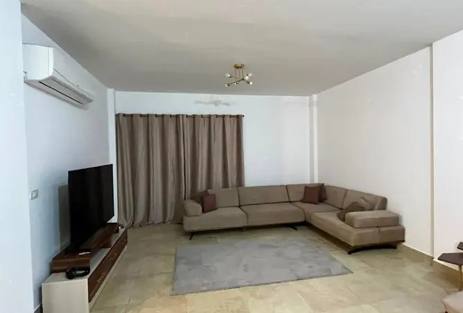 111028388 - Property Image 2