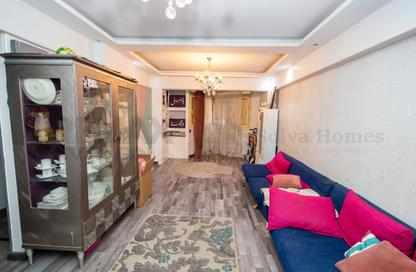 Apartment - 2 - 1 for sale in Smouha - Hay Sharq - Alexandria