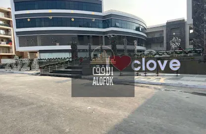 Office Space - 2 Bedrooms - 1 Bathroom for rent in Cliff Mall New Cairo - South Teseen St. - The 5th Settlement - New Cairo City - Cairo