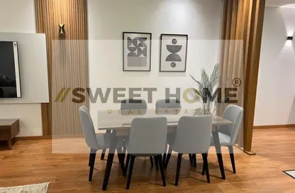 Apartment - 2 Bedrooms - 2 Bathrooms for sale in Lake View Residence - 5th Settlement Compounds - The 5th Settlement - New Cairo City - Cairo