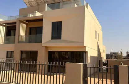 منزل مزدوج - 5 غرف نوم - 5 حمامات للبيع في كارمل - مدينة زايد الجديدة - الشيخ زايد - الجيزة