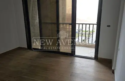 Apartment - 4 Bedrooms - 3 Bathrooms for sale in Castle Landmark - New Capital Compounds - New Capital City - Cairo Apartment - 4 Bedrooms - 3 Bathrooms for sale in Castle Landmark - New Capital Compounds - New Capital City - Cairo