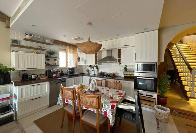 58996526 - Property Image 3