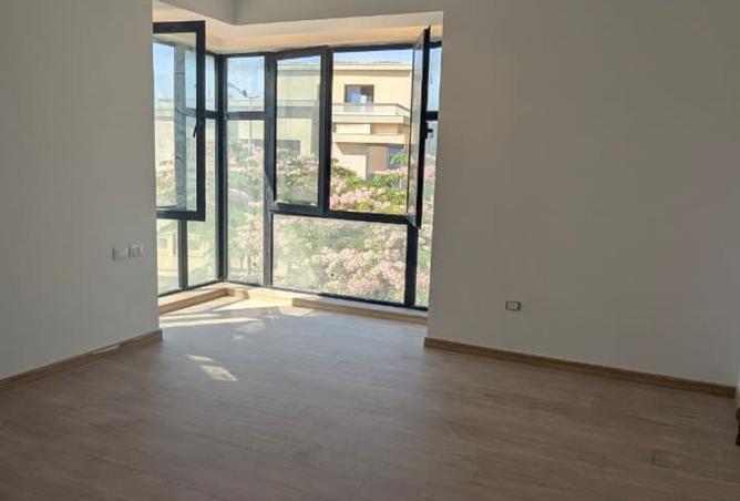 98830513 - Property Image 2