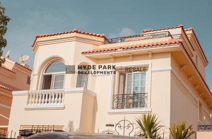 Villa - 4 Bedrooms - 5 Bathrooms for sale in Cluster 1 - Hyde Park - New Cairo City - Cairo