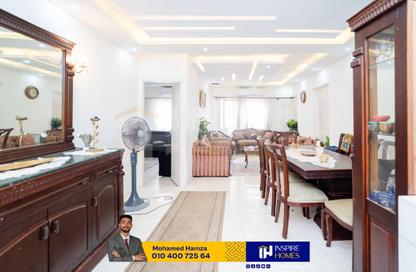 Apartment - 4 Bedrooms - 2 Bathrooms for sale in Mohamed Bahaa Al Din Al Ghouri St. - Smouha - Hay Sharq - Alexandria