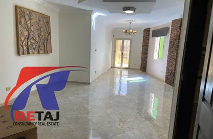 شقة - 3 غرف نوم - 2 حمامات للايجار في شارع 12 - الحي الخامس - التجمع الخامس - مدينة القاهرة الجديدة - القاهرة