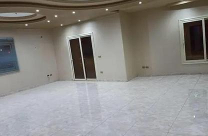 Apartment - 3 Bedrooms - 2 Bathrooms for rent in Al Sheikh Hassan Maamoun St. - El Yasmeen 7 - El Yasmeen - New Cairo City - Cairo