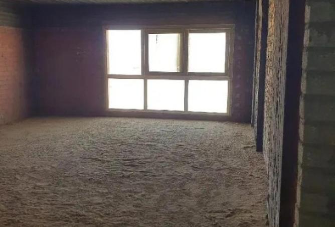 8605104 - Property Image 3