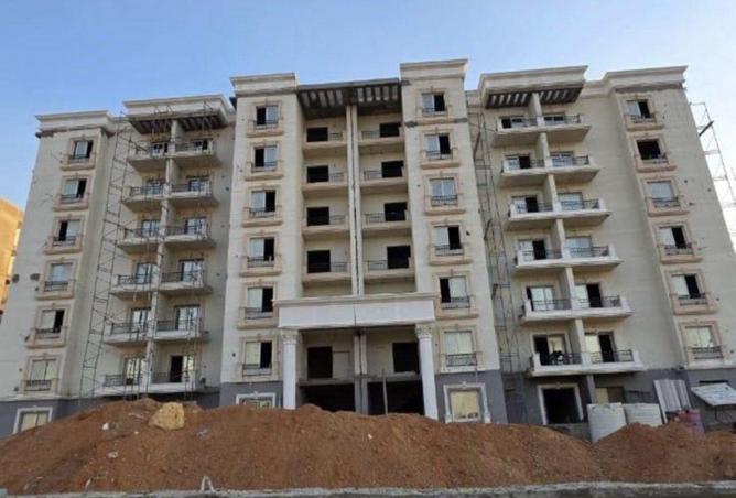 62402504 - Property Image 2