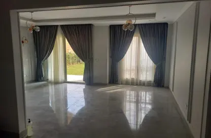 Apartment - 2 Bedrooms - 1 Bathroom for rent in Stone Residence - 5th Settlement Compounds - The 5th Settlement - New Cairo City - Cairo