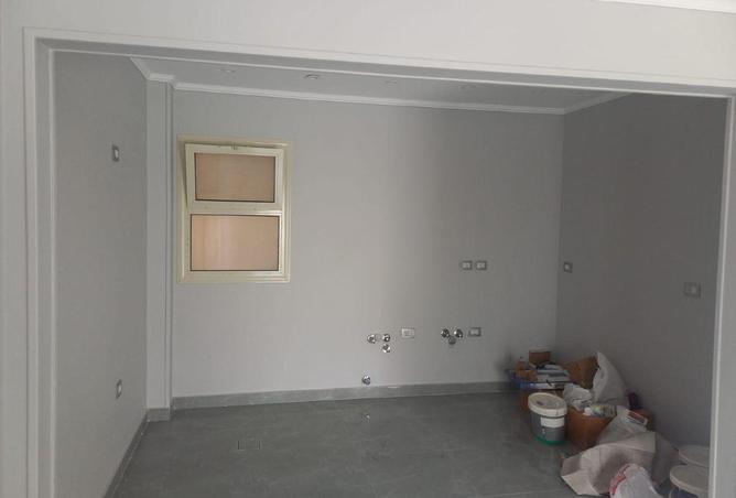 8584332 - Property Image 2