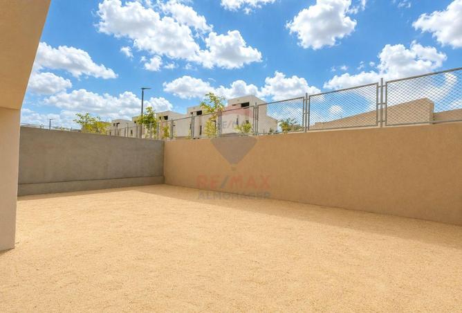 97136235 - Property Image 2