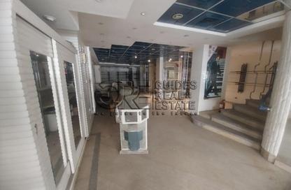 محل تجاري - استوديو - 3 حمامات للايجار في شارع جزيرة العرب (المهندس حسن حلمي) - المهندسين - الجيزة