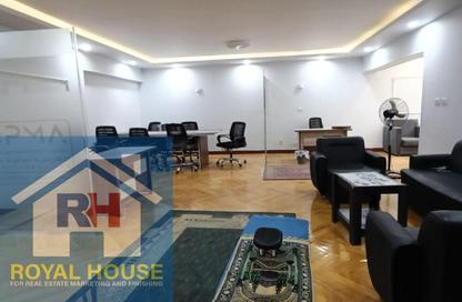 Apartment - 3 Bedrooms - 3 Bathrooms for sale in Abaza St. - El Mahkama Square - Heliopolis - Masr El Gedida - Cairo