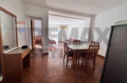 Apartment - 1 - 1 for sale in Ismail Mohamed St. - Zamalek - Cairo