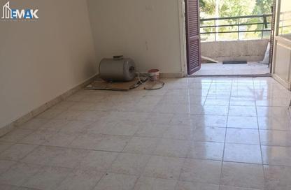 Apartment - 2 Bedrooms - 1 Bathroom for sale in 8th District - Obour City - Qalyubia