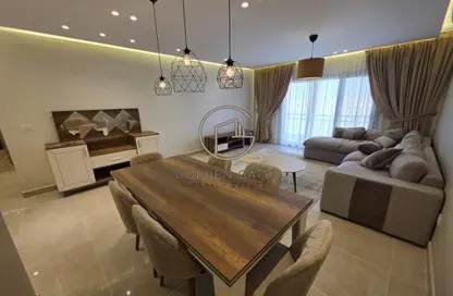 شقة - 2 غرف نوم - 2 حمامات للايجار في مون ريزيدنس - فيفث سكوير - التجمع الخامس - مدينة القاهرة الجديدة - القاهرة