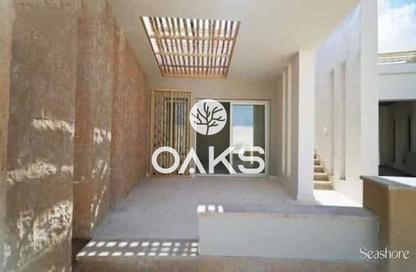 Chalet - 3 Bedrooms - 2 Bathrooms for sale in Seashore - Ras Al Hekma - North Coast
