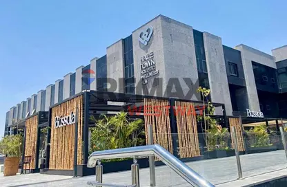 Clinic - 1 Bedroom - 1 Bathroom for sale in Hale Town - 6 October City - Giza