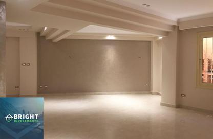 Apartment - 4 Bedrooms - 3 Bathrooms for sale in South Investors Area - New Cairo City - Cairo