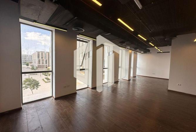 57244052 - Property Main Image