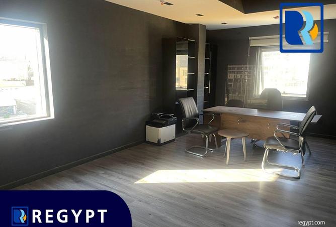 70094037 - صورة العقار 3