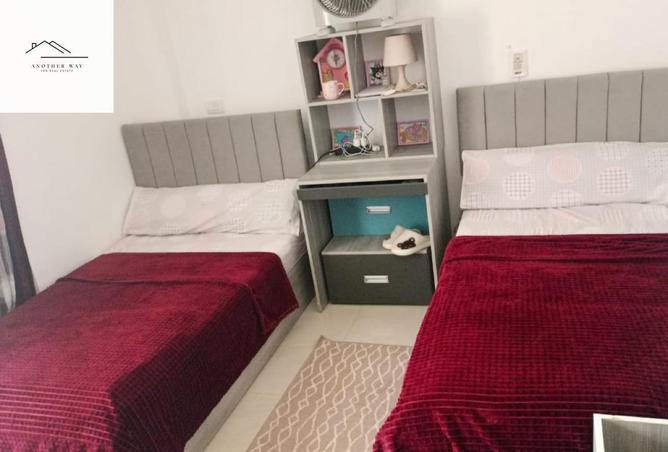 74304026 - Property Image 3