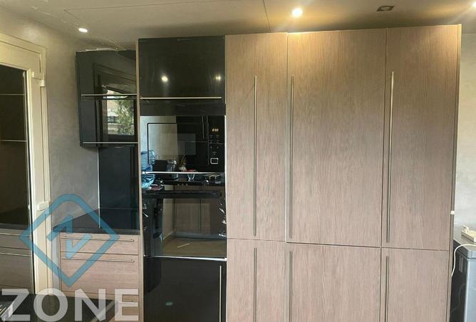 73766557 - Property Image 3