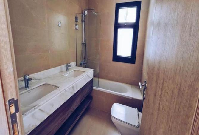 71398027 - Property Image 3