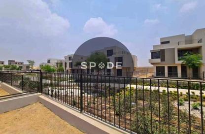 Townhouse - 4 Bedrooms - 4 Bathrooms for sale in Sodic East - 6th District - New Heliopolis - Cairo