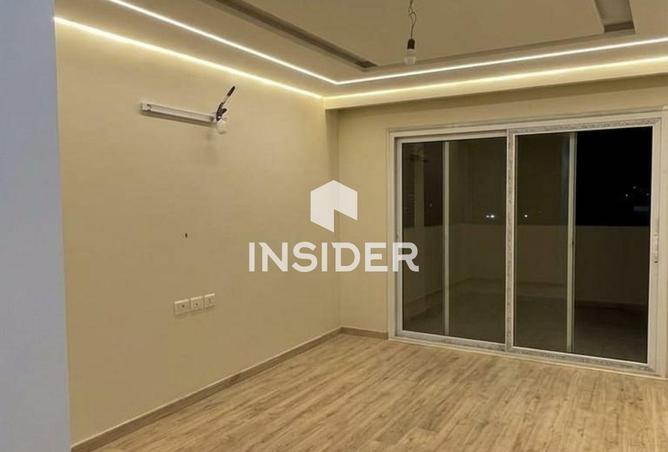 64144437 - صورة العقار 2