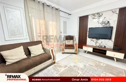 Apartment - 3 Bedrooms - 1 Bathroom for sale in Taha Hamdy St. - Cleopatra - Hay Sharq - Alexandria