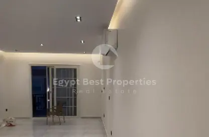 شقة - 2 غرف نوم - 2 حمامات للبيع في ريجينتس بارك - حى الاندلس - مدينة القاهرة الجديدة - القاهرة