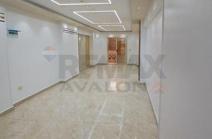 Apartment - 3 Bedrooms - 2 Bathrooms for sale in Saraya - Sidi Beshr - Hay Awal El Montazah - Alexandria