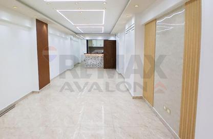 Apartment - 3 Bedrooms - 2 Bathrooms for sale in Saraya - Sidi Beshr - Hay Awal El Montazah - Alexandria
