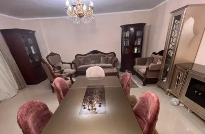 شقة - 3 غرف نوم - 2 حمامات للبيع في شارع سعيد زكريا - حي السفارات - مدينة نصر - القاهرة