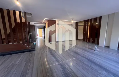 منزل مزدوج - 4 غرف نوم - 4 حمامات للايجار في ميفيدا - كمبوندات التجمع الخامس - التجمع الخامس - مدينة القاهرة الجديدة - القاهرة