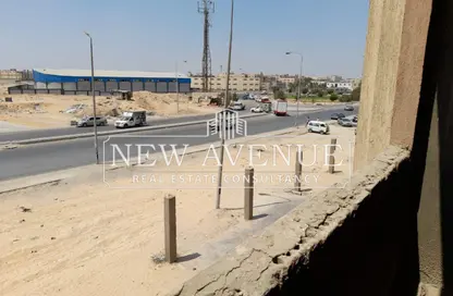 Factory - Studio - 2 Bathrooms for sale in Al Mosheer Ahmed Ismail St.   El Obour Road - 7th District - Obour City - Qalyubia