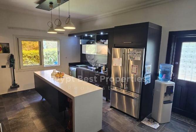 82091175 - Property Image 2