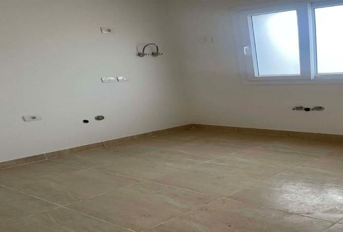 70361109 - صورة العقار 3